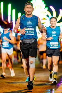 BIB: 2031, 45705, 41295
                            <button type="button" onclick="openModal(15024074)" class="btn btn-primary btn-sm float-right btn-popup" data-toggle="modal" data-target=".modal-high-quality">
                        <i class="fas fa-shopping-cart"></i> Add to Cart
                    </button>
                                            <button type="button" onclick="isThisMe(15024074, true)" class="btn btn-success btn-sm float-right btn-popup btn-isme hidden" data-toggle="tooltip" data-placement="bottom" title="นี่คือรูปของคุณใช่ไหม คลิกที่นี่เพื่อเอาเข้าอัลบั้ม">
                        <i class="fas fa-plus"></i> Add to album
                    </button>
                    <button type="button" onclick="isThisMe(15024074, false)" class="btn btn-warning btn-sm float-right btn-popup btn-isnotme hidden">
                        <i class="fas fa-ban"></i> Remove from album
                    </button>