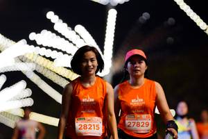 BIB: 28215, 27829
                            <button type="button" onclick="openModal(15635831)" class="btn btn-primary btn-sm float-right btn-popup" data-toggle="modal" data-target=".modal-high-quality">
                        <i class="fas fa-shopping-cart"></i> Add to Cart
                    </button>
                                            <button type="button" onclick="isThisMe(15635831, true)" class="btn btn-success btn-sm float-right btn-popup btn-isme hidden" data-toggle="tooltip" data-placement="bottom" title="นี่คือรูปของคุณใช่ไหม คลิกที่นี่เพื่อเอาเข้าอัลบั้ม">
                        <i class="fas fa-plus"></i> Add to album
                    </button>
                    <button type="button" onclick="isThisMe(15635831, false)" class="btn btn-warning btn-sm float-right btn-popup btn-isnotme hidden">
                        <i class="fas fa-ban"></i> Remove from album
                    </button>