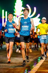 BIB: 46590, 45238, 0479
                            <button type="button" onclick="openModal(15024291)" class="btn btn-primary btn-sm float-right btn-popup" data-toggle="modal" data-target=".modal-high-quality">
                        <i class="fas fa-shopping-cart"></i> Add to Cart
                    </button>
                                            <button type="button" onclick="isThisMe(15024291, true)" class="btn btn-success btn-sm float-right btn-popup btn-isme hidden" data-toggle="tooltip" data-placement="bottom" title="นี่คือรูปของคุณใช่ไหม คลิกที่นี่เพื่อเอาเข้าอัลบั้ม">
                        <i class="fas fa-plus"></i> Add to album
                    </button>
                    <button type="button" onclick="isThisMe(15024291, false)" class="btn btn-warning btn-sm float-right btn-popup btn-isnotme hidden">
                        <i class="fas fa-ban"></i> Remove from album
                    </button>