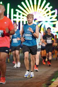 BIB: 42272
                            <button type="button" onclick="openModal(14479225)" class="btn btn-primary btn-sm float-right btn-popup" data-toggle="modal" data-target=".modal-high-quality">
                        <i class="fas fa-shopping-cart"></i> Add to Cart
                    </button>
                                            <button type="button" onclick="isThisMe(14479225, true)" class="btn btn-success btn-sm float-right btn-popup btn-isme hidden" data-toggle="tooltip" data-placement="bottom" title="นี่คือรูปของคุณใช่ไหม คลิกที่นี่เพื่อเอาเข้าอัลบั้ม">
                        <i class="fas fa-plus"></i> Add to album
                    </button>
                    <button type="button" onclick="isThisMe(14479225, false)" class="btn btn-warning btn-sm float-right btn-popup btn-isnotme hidden">
                        <i class="fas fa-ban"></i> Remove from album
                    </button>