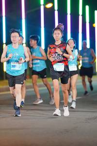 BIB: 1027, 41797
                            <button type="button" onclick="openModal(14599789)" class="btn btn-primary btn-sm float-right btn-popup" data-toggle="modal" data-target=".modal-high-quality">
                        <i class="fas fa-shopping-cart"></i> Add to Cart
                    </button>
                                            <button type="button" onclick="isThisMe(14599789, true)" class="btn btn-success btn-sm float-right btn-popup btn-isme hidden" data-toggle="tooltip" data-placement="bottom" title="นี่คือรูปของคุณใช่ไหม คลิกที่นี่เพื่อเอาเข้าอัลบั้ม">
                        <i class="fas fa-plus"></i> Add to album
                    </button>
                    <button type="button" onclick="isThisMe(14599789, false)" class="btn btn-warning btn-sm float-right btn-popup btn-isnotme hidden">
                        <i class="fas fa-ban"></i> Remove from album
                    </button>