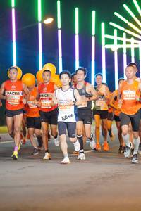 BIB: 26594, 210, 20046, 100
                            <button type="button" onclick="openModal(14868630)" class="btn btn-primary btn-sm float-right btn-popup" data-toggle="modal" data-target=".modal-high-quality">
                        <i class="fas fa-shopping-cart"></i> Add to Cart
                    </button>
                                            <button type="button" onclick="isThisMe(14868630, true)" class="btn btn-success btn-sm float-right btn-popup btn-isme hidden" data-toggle="tooltip" data-placement="bottom" title="นี่คือรูปของคุณใช่ไหม คลิกที่นี่เพื่อเอาเข้าอัลบั้ม">
                        <i class="fas fa-plus"></i> Add to album
                    </button>
                    <button type="button" onclick="isThisMe(14868630, false)" class="btn btn-warning btn-sm float-right btn-popup btn-isnotme hidden">
                        <i class="fas fa-ban"></i> Remove from album
                    </button>