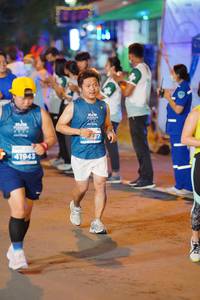 BIB: 227, 41943
                            <button type="button" onclick="openModal(14933091)" class="btn btn-primary btn-sm float-right btn-popup" data-toggle="modal" data-target=".modal-high-quality">
                        <i class="fas fa-shopping-cart"></i> Add to Cart
                    </button>
                                            <button type="button" onclick="isThisMe(14933091, true)" class="btn btn-success btn-sm float-right btn-popup btn-isme hidden" data-toggle="tooltip" data-placement="bottom" title="นี่คือรูปของคุณใช่ไหม คลิกที่นี่เพื่อเอาเข้าอัลบั้ม">
                        <i class="fas fa-plus"></i> Add to album
                    </button>
                    <button type="button" onclick="isThisMe(14933091, false)" class="btn btn-warning btn-sm float-right btn-popup btn-isnotme hidden">
                        <i class="fas fa-ban"></i> Remove from album
                    </button>