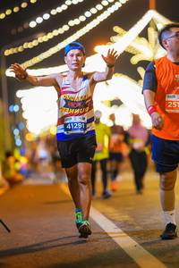 BIB: 251, 41291
                            <button type="button" onclick="openModal(15136822)" class="btn btn-primary btn-sm float-right btn-popup" data-toggle="modal" data-target=".modal-high-quality">
                        <i class="fas fa-shopping-cart"></i> Add to Cart
                    </button>
                                            <button type="button" onclick="isThisMe(15136822, true)" class="btn btn-success btn-sm float-right btn-popup btn-isme hidden" data-toggle="tooltip" data-placement="bottom" title="นี่คือรูปของคุณใช่ไหม คลิกที่นี่เพื่อเอาเข้าอัลบั้ม">
                        <i class="fas fa-plus"></i> Add to album
                    </button>
                    <button type="button" onclick="isThisMe(15136822, false)" class="btn btn-warning btn-sm float-right btn-popup btn-isnotme hidden">
                        <i class="fas fa-ban"></i> Remove from album
                    </button>