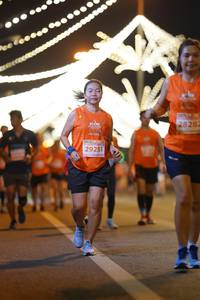 BIB: 28282, 29251
                            <button type="button" onclick="openModal(15111602)" class="btn btn-primary btn-sm float-right btn-popup" data-toggle="modal" data-target=".modal-high-quality">
                        <i class="fas fa-shopping-cart"></i> Add to Cart
                    </button>
                                            <button type="button" onclick="isThisMe(15111602, true)" class="btn btn-success btn-sm float-right btn-popup btn-isme hidden" data-toggle="tooltip" data-placement="bottom" title="นี่คือรูปของคุณใช่ไหม คลิกที่นี่เพื่อเอาเข้าอัลบั้ม">
                        <i class="fas fa-plus"></i> Add to album
                    </button>
                    <button type="button" onclick="isThisMe(15111602, false)" class="btn btn-warning btn-sm float-right btn-popup btn-isnotme hidden">
                        <i class="fas fa-ban"></i> Remove from album
                    </button>