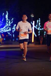 BIB: 265, 20225
                            <button type="button" onclick="openModal(13845575)" class="btn btn-primary btn-sm float-right btn-popup" data-toggle="modal" data-target=".modal-high-quality">
                        <i class="fas fa-shopping-cart"></i> Add to Cart
                    </button>
                                            <button type="button" onclick="isThisMe(13845575, true)" class="btn btn-success btn-sm float-right btn-popup btn-isme hidden" data-toggle="tooltip" data-placement="bottom" title="นี่คือรูปของคุณใช่ไหม คลิกที่นี่เพื่อเอาเข้าอัลบั้ม">
                        <i class="fas fa-plus"></i> Add to album
                    </button>
                    <button type="button" onclick="isThisMe(13845575, false)" class="btn btn-warning btn-sm float-right btn-popup btn-isnotme hidden">
                        <i class="fas fa-ban"></i> Remove from album
                    </button>