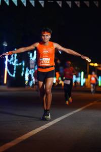 BIB: 25704, 
                            <button type="button" onclick="openModal(13841850)" class="btn btn-primary btn-sm float-right btn-popup" data-toggle="modal" data-target=".modal-high-quality">
                        <i class="fas fa-shopping-cart"></i> Add to Cart
                    </button>
                                            <button type="button" onclick="isThisMe(13841850, true)" class="btn btn-success btn-sm float-right btn-popup btn-isme hidden" data-toggle="tooltip" data-placement="bottom" title="นี่คือรูปของคุณใช่ไหม คลิกที่นี่เพื่อเอาเข้าอัลบั้ม">
                        <i class="fas fa-plus"></i> Add to album
                    </button>
                    <button type="button" onclick="isThisMe(13841850, false)" class="btn btn-warning btn-sm float-right btn-popup btn-isnotme hidden">
                        <i class="fas fa-ban"></i> Remove from album
                    </button>