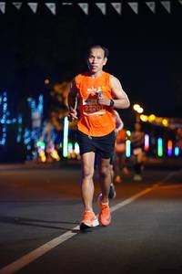 BIB: 22201
                            <button type="button" onclick="openModal(13819884)" class="btn btn-primary btn-sm float-right btn-popup" data-toggle="modal" data-target=".modal-high-quality">
                        <i class="fas fa-shopping-cart"></i> Add to Cart
                    </button>
                                            <button type="button" onclick="isThisMe(13819884, true)" class="btn btn-success btn-sm float-right btn-popup btn-isme hidden" data-toggle="tooltip" data-placement="bottom" title="นี่คือรูปของคุณใช่ไหม คลิกที่นี่เพื่อเอาเข้าอัลบั้ม">
                        <i class="fas fa-plus"></i> Add to album
                    </button>
                    <button type="button" onclick="isThisMe(13819884, false)" class="btn btn-warning btn-sm float-right btn-popup btn-isnotme hidden">
                        <i class="fas fa-ban"></i> Remove from album
                    </button>