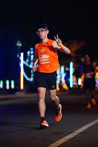 BIB: 21950
                            <button type="button" onclick="openModal(13805706)" class="btn btn-primary btn-sm float-right btn-popup" data-toggle="modal" data-target=".modal-high-quality">
                        <i class="fas fa-shopping-cart"></i> Add to Cart
                    </button>
                                            <button type="button" onclick="isThisMe(13805706, true)" class="btn btn-success btn-sm float-right btn-popup btn-isme hidden" data-toggle="tooltip" data-placement="bottom" title="นี่คือรูปของคุณใช่ไหม คลิกที่นี่เพื่อเอาเข้าอัลบั้ม">
                        <i class="fas fa-plus"></i> Add to album
                    </button>
                    <button type="button" onclick="isThisMe(13805706, false)" class="btn btn-warning btn-sm float-right btn-popup btn-isnotme hidden">
                        <i class="fas fa-ban"></i> Remove from album
                    </button>