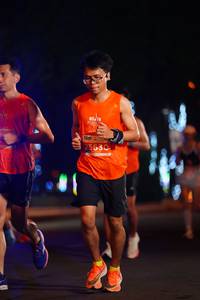 BIB: 25630
                            <button type="button" onclick="openModal(13834414)" class="btn btn-primary btn-sm float-right btn-popup" data-toggle="modal" data-target=".modal-high-quality">
                        <i class="fas fa-shopping-cart"></i> Add to Cart
                    </button>
                                            <button type="button" onclick="isThisMe(13834414, true)" class="btn btn-success btn-sm float-right btn-popup btn-isme hidden" data-toggle="tooltip" data-placement="bottom" title="นี่คือรูปของคุณใช่ไหม คลิกที่นี่เพื่อเอาเข้าอัลบั้ม">
                        <i class="fas fa-plus"></i> Add to album
                    </button>
                    <button type="button" onclick="isThisMe(13834414, false)" class="btn btn-warning btn-sm float-right btn-popup btn-isnotme hidden">
                        <i class="fas fa-ban"></i> Remove from album
                    </button>