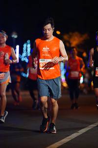 BIB: 93209
                            <button type="button" onclick="openModal(13875510)" class="btn btn-primary btn-sm float-right btn-popup" data-toggle="modal" data-target=".modal-high-quality">
                        <i class="fas fa-shopping-cart"></i> Add to Cart
                    </button>
                                            <button type="button" onclick="isThisMe(13875510, true)" class="btn btn-success btn-sm float-right btn-popup btn-isme hidden" data-toggle="tooltip" data-placement="bottom" title="นี่คือรูปของคุณใช่ไหม คลิกที่นี่เพื่อเอาเข้าอัลบั้ม">
                        <i class="fas fa-plus"></i> Add to album
                    </button>
                    <button type="button" onclick="isThisMe(13875510, false)" class="btn btn-warning btn-sm float-right btn-popup btn-isnotme hidden">
                        <i class="fas fa-ban"></i> Remove from album
                    </button>