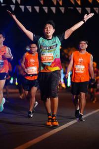 BIB: 71206, 21567, 21187
                            <button type="button" onclick="openModal(13917022)" class="btn btn-primary btn-sm float-right btn-popup" data-toggle="modal" data-target=".modal-high-quality">
                        <i class="fas fa-shopping-cart"></i> Add to Cart
                    </button>
                                            <button type="button" onclick="isThisMe(13917022, true)" class="btn btn-success btn-sm float-right btn-popup btn-isme hidden" data-toggle="tooltip" data-placement="bottom" title="นี่คือรูปของคุณใช่ไหม คลิกที่นี่เพื่อเอาเข้าอัลบั้ม">
                        <i class="fas fa-plus"></i> Add to album
                    </button>
                    <button type="button" onclick="isThisMe(13917022, false)" class="btn btn-warning btn-sm float-right btn-popup btn-isnotme hidden">
                        <i class="fas fa-ban"></i> Remove from album
                    </button>