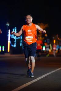 BIB: 22033
                            <button type="button" onclick="openModal(13913285)" class="btn btn-primary btn-sm float-right btn-popup" data-toggle="modal" data-target=".modal-high-quality">
                        <i class="fas fa-shopping-cart"></i> Add to Cart
                    </button>
                                            <button type="button" onclick="isThisMe(13913285, true)" class="btn btn-success btn-sm float-right btn-popup btn-isme hidden" data-toggle="tooltip" data-placement="bottom" title="นี่คือรูปของคุณใช่ไหม คลิกที่นี่เพื่อเอาเข้าอัลบั้ม">
                        <i class="fas fa-plus"></i> Add to album
                    </button>
                    <button type="button" onclick="isThisMe(13913285, false)" class="btn btn-warning btn-sm float-right btn-popup btn-isnotme hidden">
                        <i class="fas fa-ban"></i> Remove from album
                    </button>