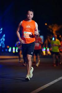 BIB: 26200
                            <button type="button" onclick="openModal(13953070)" class="btn btn-primary btn-sm float-right btn-popup" data-toggle="modal" data-target=".modal-high-quality">
                        <i class="fas fa-shopping-cart"></i> Add to Cart
                    </button>
                                            <button type="button" onclick="isThisMe(13953070, true)" class="btn btn-success btn-sm float-right btn-popup btn-isme hidden" data-toggle="tooltip" data-placement="bottom" title="นี่คือรูปของคุณใช่ไหม คลิกที่นี่เพื่อเอาเข้าอัลบั้ม">
                        <i class="fas fa-plus"></i> Add to album
                    </button>
                    <button type="button" onclick="isThisMe(13953070, false)" class="btn btn-warning btn-sm float-right btn-popup btn-isnotme hidden">
                        <i class="fas fa-ban"></i> Remove from album
                    </button>