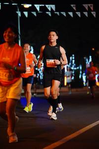 BIB: 2749, 149, 2345
                            <button type="button" onclick="openModal(13933351)" class="btn btn-primary btn-sm float-right btn-popup" data-toggle="modal" data-target=".modal-high-quality">
                        <i class="fas fa-shopping-cart"></i> Add to Cart
                    </button>
                                            <button type="button" onclick="isThisMe(13933351, true)" class="btn btn-success btn-sm float-right btn-popup btn-isme hidden" data-toggle="tooltip" data-placement="bottom" title="นี่คือรูปของคุณใช่ไหม คลิกที่นี่เพื่อเอาเข้าอัลบั้ม">
                        <i class="fas fa-plus"></i> Add to album
                    </button>
                    <button type="button" onclick="isThisMe(13933351, false)" class="btn btn-warning btn-sm float-right btn-popup btn-isnotme hidden">
                        <i class="fas fa-ban"></i> Remove from album
                    </button>