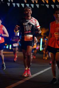 BIB: 204, 95180
                            <button type="button" onclick="openModal(13942964)" class="btn btn-primary btn-sm float-right btn-popup" data-toggle="modal" data-target=".modal-high-quality">
                        <i class="fas fa-shopping-cart"></i> Add to Cart
                    </button>
                                            <button type="button" onclick="isThisMe(13942964, true)" class="btn btn-success btn-sm float-right btn-popup btn-isme hidden" data-toggle="tooltip" data-placement="bottom" title="นี่คือรูปของคุณใช่ไหม คลิกที่นี่เพื่อเอาเข้าอัลบั้ม">
                        <i class="fas fa-plus"></i> Add to album
                    </button>
                    <button type="button" onclick="isThisMe(13942964, false)" class="btn btn-warning btn-sm float-right btn-popup btn-isnotme hidden">
                        <i class="fas fa-ban"></i> Remove from album
                    </button>