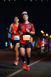 BIB: 4070, 26536
                            <button type="button" onclick="openModal(13927895)" class="btn btn-primary btn-sm float-right btn-popup" data-toggle="modal" data-target=".modal-high-quality">
                        <i class="fas fa-shopping-cart"></i> Add to Cart
                    </button>
                                            <button type="button" onclick="isThisMe(13927895, true)" class="btn btn-success btn-sm float-right btn-popup btn-isme hidden" data-toggle="tooltip" data-placement="bottom" title="นี่คือรูปของคุณใช่ไหม คลิกที่นี่เพื่อเอาเข้าอัลบั้ม">
                        <i class="fas fa-plus"></i> Add to album
                    </button>
                    <button type="button" onclick="isThisMe(13927895, false)" class="btn btn-warning btn-sm float-right btn-popup btn-isnotme hidden">
                        <i class="fas fa-ban"></i> Remove from album
                    </button>