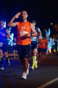 BIB: 204
                            <button type="button" onclick="openModal(13930513)" class="btn btn-primary btn-sm float-right btn-popup" data-toggle="modal" data-target=".modal-high-quality">
                        <i class="fas fa-shopping-cart"></i> Add to Cart
                    </button>
                                            <button type="button" onclick="isThisMe(13930513, true)" class="btn btn-success btn-sm float-right btn-popup btn-isme hidden" data-toggle="tooltip" data-placement="bottom" title="นี่คือรูปของคุณใช่ไหม คลิกที่นี่เพื่อเอาเข้าอัลบั้ม">
                        <i class="fas fa-plus"></i> Add to album
                    </button>
                    <button type="button" onclick="isThisMe(13930513, false)" class="btn btn-warning btn-sm float-right btn-popup btn-isnotme hidden">
                        <i class="fas fa-ban"></i> Remove from album
                    </button>