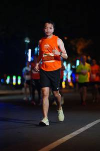 BIB: 26200
                            <button type="button" onclick="openModal(13952641)" class="btn btn-primary btn-sm float-right btn-popup" data-toggle="modal" data-target=".modal-high-quality">
                        <i class="fas fa-shopping-cart"></i> Add to Cart
                    </button>
                                            <button type="button" onclick="isThisMe(13952641, true)" class="btn btn-success btn-sm float-right btn-popup btn-isme hidden" data-toggle="tooltip" data-placement="bottom" title="นี่คือรูปของคุณใช่ไหม คลิกที่นี่เพื่อเอาเข้าอัลบั้ม">
                        <i class="fas fa-plus"></i> Add to album
                    </button>
                    <button type="button" onclick="isThisMe(13952641, false)" class="btn btn-warning btn-sm float-right btn-popup btn-isnotme hidden">
                        <i class="fas fa-ban"></i> Remove from album
                    </button>