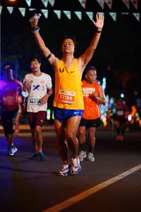 BIB: 2205, 27196, 4622
                            <button type="button" onclick="openModal(13956399)" class="btn btn-primary btn-sm float-right btn-popup" data-toggle="modal" data-target=".modal-high-quality">
                        <i class="fas fa-shopping-cart"></i> Add to Cart
                    </button>
                                            <button type="button" onclick="isThisMe(13956399, true)" class="btn btn-success btn-sm float-right btn-popup btn-isme hidden" data-toggle="tooltip" data-placement="bottom" title="นี่คือรูปของคุณใช่ไหม คลิกที่นี่เพื่อเอาเข้าอัลบั้ม">
                        <i class="fas fa-plus"></i> Add to album
                    </button>
                    <button type="button" onclick="isThisMe(13956399, false)" class="btn btn-warning btn-sm float-right btn-popup btn-isnotme hidden">
                        <i class="fas fa-ban"></i> Remove from album
                    </button>