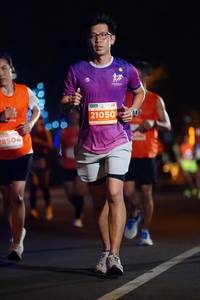 BIB: 21050, 28504
                            <button type="button" onclick="openModal(13906978)" class="btn btn-primary btn-sm float-right btn-popup" data-toggle="modal" data-target=".modal-high-quality">
                        <i class="fas fa-shopping-cart"></i> Add to Cart
                    </button>
                                            <button type="button" onclick="isThisMe(13906978, true)" class="btn btn-success btn-sm float-right btn-popup btn-isme hidden" data-toggle="tooltip" data-placement="bottom" title="นี่คือรูปของคุณใช่ไหม คลิกที่นี่เพื่อเอาเข้าอัลบั้ม">
                        <i class="fas fa-plus"></i> Add to album
                    </button>
                    <button type="button" onclick="isThisMe(13906978, false)" class="btn btn-warning btn-sm float-right btn-popup btn-isnotme hidden">
                        <i class="fas fa-ban"></i> Remove from album
                    </button>