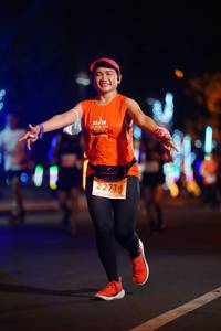 BIB: 22714
                            <button type="button" onclick="openModal(13919227)" class="btn btn-primary btn-sm float-right btn-popup" data-toggle="modal" data-target=".modal-high-quality">
                        <i class="fas fa-shopping-cart"></i> Add to Cart
                    </button>
                                            <button type="button" onclick="isThisMe(13919227, true)" class="btn btn-success btn-sm float-right btn-popup btn-isme hidden" data-toggle="tooltip" data-placement="bottom" title="นี่คือรูปของคุณใช่ไหม คลิกที่นี่เพื่อเอาเข้าอัลบั้ม">
                        <i class="fas fa-plus"></i> Add to album
                    </button>
                    <button type="button" onclick="isThisMe(13919227, false)" class="btn btn-warning btn-sm float-right btn-popup btn-isnotme hidden">
                        <i class="fas fa-ban"></i> Remove from album
                    </button>
