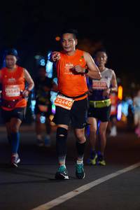 BIB: 0330, 29549, 22440
                            <button type="button" onclick="openModal(13922494)" class="btn btn-primary btn-sm float-right btn-popup" data-toggle="modal" data-target=".modal-high-quality">
                        <i class="fas fa-shopping-cart"></i> Add to Cart
                    </button>
                                            <button type="button" onclick="isThisMe(13922494, true)" class="btn btn-success btn-sm float-right btn-popup btn-isme hidden" data-toggle="tooltip" data-placement="bottom" title="นี่คือรูปของคุณใช่ไหม คลิกที่นี่เพื่อเอาเข้าอัลบั้ม">
                        <i class="fas fa-plus"></i> Add to album
                    </button>
                    <button type="button" onclick="isThisMe(13922494, false)" class="btn btn-warning btn-sm float-right btn-popup btn-isnotme hidden">
                        <i class="fas fa-ban"></i> Remove from album
                    </button>
