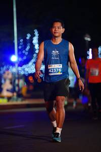 BIB: 42376
                            <button type="button" onclick="openModal(14501300)" class="btn btn-primary btn-sm float-right btn-popup" data-toggle="modal" data-target=".modal-high-quality">
                        <i class="fas fa-shopping-cart"></i> Add to Cart
                    </button>
                                            <button type="button" onclick="isThisMe(14501300, true)" class="btn btn-success btn-sm float-right btn-popup btn-isme hidden" data-toggle="tooltip" data-placement="bottom" title="นี่คือรูปของคุณใช่ไหม คลิกที่นี่เพื่อเอาเข้าอัลบั้ม">
                        <i class="fas fa-plus"></i> Add to album
                    </button>
                    <button type="button" onclick="isThisMe(14501300, false)" class="btn btn-warning btn-sm float-right btn-popup btn-isnotme hidden">
                        <i class="fas fa-ban"></i> Remove from album
                    </button>