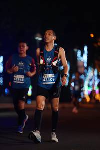BIB: 45745, 42409
                            <button type="button" onclick="openModal(14506958)" class="btn btn-primary btn-sm float-right btn-popup" data-toggle="modal" data-target=".modal-high-quality">
                        <i class="fas fa-shopping-cart"></i> Add to Cart
                    </button>
                                            <button type="button" onclick="isThisMe(14506958, true)" class="btn btn-success btn-sm float-right btn-popup btn-isme hidden" data-toggle="tooltip" data-placement="bottom" title="นี่คือรูปของคุณใช่ไหม คลิกที่นี่เพื่อเอาเข้าอัลบั้ม">
                        <i class="fas fa-plus"></i> Add to album
                    </button>
                    <button type="button" onclick="isThisMe(14506958, false)" class="btn btn-warning btn-sm float-right btn-popup btn-isnotme hidden">
                        <i class="fas fa-ban"></i> Remove from album
                    </button>