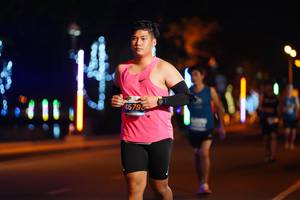 BIB: 4679
                            <button type="button" onclick="openModal(14611418)" class="btn btn-primary btn-sm float-right btn-popup" data-toggle="modal" data-target=".modal-high-quality">
                        <i class="fas fa-shopping-cart"></i> Add to Cart
                    </button>
                                            <button type="button" onclick="isThisMe(14611418, true)" class="btn btn-success btn-sm float-right btn-popup btn-isme hidden" data-toggle="tooltip" data-placement="bottom" title="นี่คือรูปของคุณใช่ไหม คลิกที่นี่เพื่อเอาเข้าอัลบั้ม">
                        <i class="fas fa-plus"></i> Add to album
                    </button>
                    <button type="button" onclick="isThisMe(14611418, false)" class="btn btn-warning btn-sm float-right btn-popup btn-isnotme hidden">
                        <i class="fas fa-ban"></i> Remove from album
                    </button>