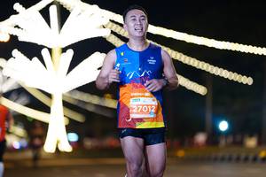 BIB: 00000, 100, 27012
                            <button type="button" onclick="openModal(14192818)" class="btn btn-primary btn-sm float-right btn-popup" data-toggle="modal" data-target=".modal-high-quality">
                        <i class="fas fa-shopping-cart"></i> Add to Cart
                    </button>
                                            <button type="button" onclick="isThisMe(14192818, true)" class="btn btn-success btn-sm float-right btn-popup btn-isme hidden" data-toggle="tooltip" data-placement="bottom" title="นี่คือรูปของคุณใช่ไหม คลิกที่นี่เพื่อเอาเข้าอัลบั้ม">
                        <i class="fas fa-plus"></i> Add to album
                    </button>
                    <button type="button" onclick="isThisMe(14192818, false)" class="btn btn-warning btn-sm float-right btn-popup btn-isnotme hidden">
                        <i class="fas fa-ban"></i> Remove from album
                    </button>