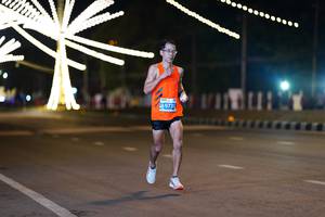 BIB: 5735
                            <button type="button" onclick="openModal(14101906)" class="btn btn-primary btn-sm float-right btn-popup" data-toggle="modal" data-target=".modal-high-quality">
                        <i class="fas fa-shopping-cart"></i> Add to Cart
                    </button>
                                            <button type="button" onclick="isThisMe(14101906, true)" class="btn btn-success btn-sm float-right btn-popup btn-isme hidden" data-toggle="tooltip" data-placement="bottom" title="นี่คือรูปของคุณใช่ไหม คลิกที่นี่เพื่อเอาเข้าอัลบั้ม">
                        <i class="fas fa-plus"></i> Add to album
                    </button>
                    <button type="button" onclick="isThisMe(14101906, false)" class="btn btn-warning btn-sm float-right btn-popup btn-isnotme hidden">
                        <i class="fas fa-ban"></i> Remove from album
                    </button>