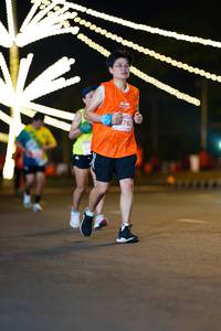 BIB: 8762
                            <button type="button" onclick="openModal(14265836)" class="btn btn-primary btn-sm float-right btn-popup" data-toggle="modal" data-target=".modal-high-quality">
                        <i class="fas fa-shopping-cart"></i> Add to Cart
                    </button>
                                            <button type="button" onclick="isThisMe(14265836, true)" class="btn btn-success btn-sm float-right btn-popup btn-isme hidden" data-toggle="tooltip" data-placement="bottom" title="นี่คือรูปของคุณใช่ไหม คลิกที่นี่เพื่อเอาเข้าอัลบั้ม">
                        <i class="fas fa-plus"></i> Add to album
                    </button>
                    <button type="button" onclick="isThisMe(14265836, false)" class="btn btn-warning btn-sm float-right btn-popup btn-isnotme hidden">
                        <i class="fas fa-ban"></i> Remove from album
                    </button>