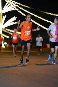 BIB: 25783, 20755
                            <button type="button" onclick="openModal(14237339)" class="btn btn-primary btn-sm float-right btn-popup" data-toggle="modal" data-target=".modal-high-quality">
                        <i class="fas fa-shopping-cart"></i> Add to Cart
                    </button>
                                            <button type="button" onclick="isThisMe(14237339, true)" class="btn btn-success btn-sm float-right btn-popup btn-isme hidden" data-toggle="tooltip" data-placement="bottom" title="นี่คือรูปของคุณใช่ไหม คลิกที่นี่เพื่อเอาเข้าอัลบั้ม">
                        <i class="fas fa-plus"></i> Add to album
                    </button>
                    <button type="button" onclick="isThisMe(14237339, false)" class="btn btn-warning btn-sm float-right btn-popup btn-isnotme hidden">
                        <i class="fas fa-ban"></i> Remove from album
                    </button>