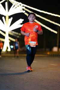 BIB: 20180
                            <button type="button" onclick="openModal(14500147)" class="btn btn-primary btn-sm float-right btn-popup" data-toggle="modal" data-target=".modal-high-quality">
                        <i class="fas fa-shopping-cart"></i> Add to Cart
                    </button>
                                            <button type="button" onclick="isThisMe(14500147, true)" class="btn btn-success btn-sm float-right btn-popup btn-isme hidden" data-toggle="tooltip" data-placement="bottom" title="นี่คือรูปของคุณใช่ไหม คลิกที่นี่เพื่อเอาเข้าอัลบั้ม">
                        <i class="fas fa-plus"></i> Add to album
                    </button>
                    <button type="button" onclick="isThisMe(14500147, false)" class="btn btn-warning btn-sm float-right btn-popup btn-isnotme hidden">
                        <i class="fas fa-ban"></i> Remove from album
                    </button>