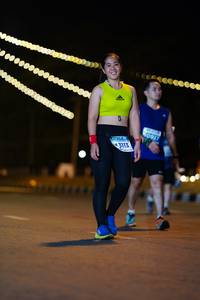 BIB: 0927, 43113
                            <button type="button" onclick="openModal(14515985)" class="btn btn-primary btn-sm float-right btn-popup" data-toggle="modal" data-target=".modal-high-quality">
                        <i class="fas fa-shopping-cart"></i> Add to Cart
                    </button>
                                            <button type="button" onclick="isThisMe(14515985, true)" class="btn btn-success btn-sm float-right btn-popup btn-isme hidden" data-toggle="tooltip" data-placement="bottom" title="นี่คือรูปของคุณใช่ไหม คลิกที่นี่เพื่อเอาเข้าอัลบั้ม">
                        <i class="fas fa-plus"></i> Add to album
                    </button>
                    <button type="button" onclick="isThisMe(14515985, false)" class="btn btn-warning btn-sm float-right btn-popup btn-isnotme hidden">
                        <i class="fas fa-ban"></i> Remove from album
                    </button>