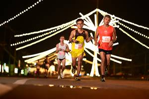 BIB: 0842, 340
                            <button type="button" onclick="openModal(14148835)" class="btn btn-primary btn-sm float-right btn-popup" data-toggle="modal" data-target=".modal-high-quality">
                        <i class="fas fa-shopping-cart"></i> Add to Cart
                    </button>
                                            <button type="button" onclick="isThisMe(14148835, true)" class="btn btn-success btn-sm float-right btn-popup btn-isme hidden" data-toggle="tooltip" data-placement="bottom" title="นี่คือรูปของคุณใช่ไหม คลิกที่นี่เพื่อเอาเข้าอัลบั้ม">
                        <i class="fas fa-plus"></i> Add to album
                    </button>
                    <button type="button" onclick="isThisMe(14148835, false)" class="btn btn-warning btn-sm float-right btn-popup btn-isnotme hidden">
                        <i class="fas fa-ban"></i> Remove from album
                    </button>