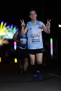 BIB: 40005
                            <button type="button" onclick="openModal(14105834)" class="btn btn-primary btn-sm float-right btn-popup" data-toggle="modal" data-target=".modal-high-quality">
                        <i class="fas fa-shopping-cart"></i> Add to Cart
                    </button>
                                            <button type="button" onclick="isThisMe(14105834, true)" class="btn btn-success btn-sm float-right btn-popup btn-isme hidden" data-toggle="tooltip" data-placement="bottom" title="นี่คือรูปของคุณใช่ไหม คลิกที่นี่เพื่อเอาเข้าอัลบั้ม">
                        <i class="fas fa-plus"></i> Add to album
                    </button>
                    <button type="button" onclick="isThisMe(14105834, false)" class="btn btn-warning btn-sm float-right btn-popup btn-isnotme hidden">
                        <i class="fas fa-ban"></i> Remove from album
                    </button>