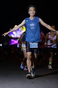 BIB: 40140
                            <button type="button" onclick="openModal(14090487)" class="btn btn-primary btn-sm float-right btn-popup" data-toggle="modal" data-target=".modal-high-quality">
                        <i class="fas fa-shopping-cart"></i> Add to Cart
                    </button>
                                            <button type="button" onclick="isThisMe(14090487, true)" class="btn btn-success btn-sm float-right btn-popup btn-isme hidden" data-toggle="tooltip" data-placement="bottom" title="นี่คือรูปของคุณใช่ไหม คลิกที่นี่เพื่อเอาเข้าอัลบั้ม">
                        <i class="fas fa-plus"></i> Add to album
                    </button>
                    <button type="button" onclick="isThisMe(14090487, false)" class="btn btn-warning btn-sm float-right btn-popup btn-isnotme hidden">
                        <i class="fas fa-ban"></i> Remove from album
                    </button>