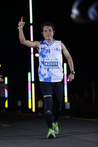 BIB: 42505, 
                            <button type="button" onclick="openModal(14095762)" class="btn btn-primary btn-sm float-right btn-popup" data-toggle="modal" data-target=".modal-high-quality">
                        <i class="fas fa-shopping-cart"></i> Add to Cart
                    </button>
                                            <button type="button" onclick="isThisMe(14095762, true)" class="btn btn-success btn-sm float-right btn-popup btn-isme hidden" data-toggle="tooltip" data-placement="bottom" title="นี่คือรูปของคุณใช่ไหม คลิกที่นี่เพื่อเอาเข้าอัลบั้ม">
                        <i class="fas fa-plus"></i> Add to album
                    </button>
                    <button type="button" onclick="isThisMe(14095762, false)" class="btn btn-warning btn-sm float-right btn-popup btn-isnotme hidden">
                        <i class="fas fa-ban"></i> Remove from album
                    </button>