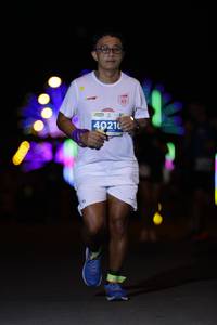 BIB: 40210, 100
                            <button type="button" onclick="openModal(14103877)" class="btn btn-primary btn-sm float-right btn-popup" data-toggle="modal" data-target=".modal-high-quality">
                        <i class="fas fa-shopping-cart"></i> Add to Cart
                    </button>
                                            <button type="button" onclick="isThisMe(14103877, true)" class="btn btn-success btn-sm float-right btn-popup btn-isme hidden" data-toggle="tooltip" data-placement="bottom" title="นี่คือรูปของคุณใช่ไหม คลิกที่นี่เพื่อเอาเข้าอัลบั้ม">
                        <i class="fas fa-plus"></i> Add to album
                    </button>
                    <button type="button" onclick="isThisMe(14103877, false)" class="btn btn-warning btn-sm float-right btn-popup btn-isnotme hidden">
                        <i class="fas fa-ban"></i> Remove from album
                    </button>