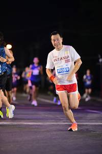 BIB: 95059
                            <button type="button" onclick="openModal(14298371)" class="btn btn-primary btn-sm float-right btn-popup" data-toggle="modal" data-target=".modal-high-quality">
                        <i class="fas fa-shopping-cart"></i> Add to Cart
                    </button>
                                            <button type="button" onclick="isThisMe(14298371, true)" class="btn btn-success btn-sm float-right btn-popup btn-isme hidden" data-toggle="tooltip" data-placement="bottom" title="นี่คือรูปของคุณใช่ไหม คลิกที่นี่เพื่อเอาเข้าอัลบั้ม">
                        <i class="fas fa-plus"></i> Add to album
                    </button>
                    <button type="button" onclick="isThisMe(14298371, false)" class="btn btn-warning btn-sm float-right btn-popup btn-isnotme hidden">
                        <i class="fas fa-ban"></i> Remove from album
                    </button>