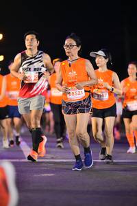 BIB: 28521, 29147
                            <button type="button" onclick="openModal(14526542)" class="btn btn-primary btn-sm float-right btn-popup" data-toggle="modal" data-target=".modal-high-quality">
                        <i class="fas fa-shopping-cart"></i> Add to Cart
                    </button>
                                            <button type="button" onclick="isThisMe(14526542, true)" class="btn btn-success btn-sm float-right btn-popup btn-isme hidden" data-toggle="tooltip" data-placement="bottom" title="นี่คือรูปของคุณใช่ไหม คลิกที่นี่เพื่อเอาเข้าอัลบั้ม">
                        <i class="fas fa-plus"></i> Add to album
                    </button>
                    <button type="button" onclick="isThisMe(14526542, false)" class="btn btn-warning btn-sm float-right btn-popup btn-isnotme hidden">
                        <i class="fas fa-ban"></i> Remove from album
                    </button>