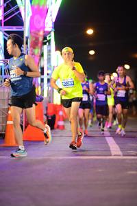 BIB: 40265
                            <button type="button" onclick="openModal(14269862)" class="btn btn-primary btn-sm float-right btn-popup" data-toggle="modal" data-target=".modal-high-quality">
                        <i class="fas fa-shopping-cart"></i> Add to Cart
                    </button>
                                            <button type="button" onclick="isThisMe(14269862, true)" class="btn btn-success btn-sm float-right btn-popup btn-isme hidden" data-toggle="tooltip" data-placement="bottom" title="นี่คือรูปของคุณใช่ไหม คลิกที่นี่เพื่อเอาเข้าอัลบั้ม">
                        <i class="fas fa-plus"></i> Add to album
                    </button>
                    <button type="button" onclick="isThisMe(14269862, false)" class="btn btn-warning btn-sm float-right btn-popup btn-isnotme hidden">
                        <i class="fas fa-ban"></i> Remove from album
                    </button>