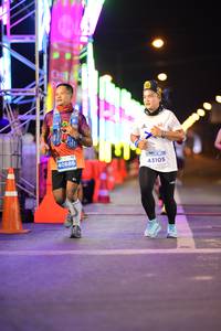 BIB: 40886, 43105
                            <button type="button" onclick="openModal(14353392)" class="btn btn-primary btn-sm float-right btn-popup" data-toggle="modal" data-target=".modal-high-quality">
                        <i class="fas fa-shopping-cart"></i> Add to Cart
                    </button>
                                            <button type="button" onclick="isThisMe(14353392, true)" class="btn btn-success btn-sm float-right btn-popup btn-isme hidden" data-toggle="tooltip" data-placement="bottom" title="นี่คือรูปของคุณใช่ไหม คลิกที่นี่เพื่อเอาเข้าอัลบั้ม">
                        <i class="fas fa-plus"></i> Add to album
                    </button>
                    <button type="button" onclick="isThisMe(14353392, false)" class="btn btn-warning btn-sm float-right btn-popup btn-isnotme hidden">
                        <i class="fas fa-ban"></i> Remove from album
                    </button>