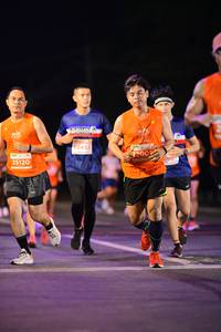 BIB: 8453, 2200, 25120
                            <button type="button" onclick="openModal(14382561)" class="btn btn-primary btn-sm float-right btn-popup" data-toggle="modal" data-target=".modal-high-quality">
                        <i class="fas fa-shopping-cart"></i> Add to Cart
                    </button>
                                            <button type="button" onclick="isThisMe(14382561, true)" class="btn btn-success btn-sm float-right btn-popup btn-isme hidden" data-toggle="tooltip" data-placement="bottom" title="นี่คือรูปของคุณใช่ไหม คลิกที่นี่เพื่อเอาเข้าอัลบั้ม">
                        <i class="fas fa-plus"></i> Add to album
                    </button>
                    <button type="button" onclick="isThisMe(14382561, false)" class="btn btn-warning btn-sm float-right btn-popup btn-isnotme hidden">
                        <i class="fas fa-ban"></i> Remove from album
                    </button>