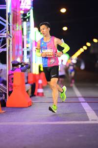 BIB: 030
                            <button type="button" onclick="openModal(14261220)" class="btn btn-primary btn-sm float-right btn-popup" data-toggle="modal" data-target=".modal-high-quality">
                        <i class="fas fa-shopping-cart"></i> Add to Cart
                    </button>
                                            <button type="button" onclick="isThisMe(14261220, true)" class="btn btn-success btn-sm float-right btn-popup btn-isme hidden" data-toggle="tooltip" data-placement="bottom" title="นี่คือรูปของคุณใช่ไหม คลิกที่นี่เพื่อเอาเข้าอัลบั้ม">
                        <i class="fas fa-plus"></i> Add to album
                    </button>
                    <button type="button" onclick="isThisMe(14261220, false)" class="btn btn-warning btn-sm float-right btn-popup btn-isnotme hidden">
                        <i class="fas fa-ban"></i> Remove from album
                    </button>