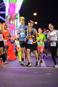 BIB: 40730, 5183, 45213, 42794
                            <button type="button" onclick="openModal(14291823)" class="btn btn-primary btn-sm float-right btn-popup" data-toggle="modal" data-target=".modal-high-quality">
                        <i class="fas fa-shopping-cart"></i> Add to Cart
                    </button>
                                            <button type="button" onclick="isThisMe(14291823, true)" class="btn btn-success btn-sm float-right btn-popup btn-isme hidden" data-toggle="tooltip" data-placement="bottom" title="นี่คือรูปของคุณใช่ไหม คลิกที่นี่เพื่อเอาเข้าอัลบั้ม">
                        <i class="fas fa-plus"></i> Add to album
                    </button>
                    <button type="button" onclick="isThisMe(14291823, false)" class="btn btn-warning btn-sm float-right btn-popup btn-isnotme hidden">
                        <i class="fas fa-ban"></i> Remove from album
                    </button>