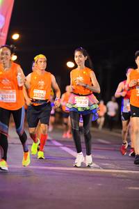 BIB: 25250, 33288, 279
                            <button type="button" onclick="openModal(14388522)" class="btn btn-primary btn-sm float-right btn-popup" data-toggle="modal" data-target=".modal-high-quality">
                        <i class="fas fa-shopping-cart"></i> Add to Cart
                    </button>
                                            <button type="button" onclick="isThisMe(14388522, true)" class="btn btn-success btn-sm float-right btn-popup btn-isme hidden" data-toggle="tooltip" data-placement="bottom" title="นี่คือรูปของคุณใช่ไหม คลิกที่นี่เพื่อเอาเข้าอัลบั้ม">
                        <i class="fas fa-plus"></i> Add to album
                    </button>
                    <button type="button" onclick="isThisMe(14388522, false)" class="btn btn-warning btn-sm float-right btn-popup btn-isnotme hidden">
                        <i class="fas fa-ban"></i> Remove from album
                    </button>