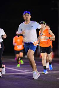 BIB: 252
                            <button type="button" onclick="openModal(14382983)" class="btn btn-primary btn-sm float-right btn-popup" data-toggle="modal" data-target=".modal-high-quality">
                        <i class="fas fa-shopping-cart"></i> Add to Cart
                    </button>
                                            <button type="button" onclick="isThisMe(14382983, true)" class="btn btn-success btn-sm float-right btn-popup btn-isme hidden" data-toggle="tooltip" data-placement="bottom" title="นี่คือรูปของคุณใช่ไหม คลิกที่นี่เพื่อเอาเข้าอัลบั้ม">
                        <i class="fas fa-plus"></i> Add to album
                    </button>
                    <button type="button" onclick="isThisMe(14382983, false)" class="btn btn-warning btn-sm float-right btn-popup btn-isnotme hidden">
                        <i class="fas fa-ban"></i> Remove from album
                    </button>